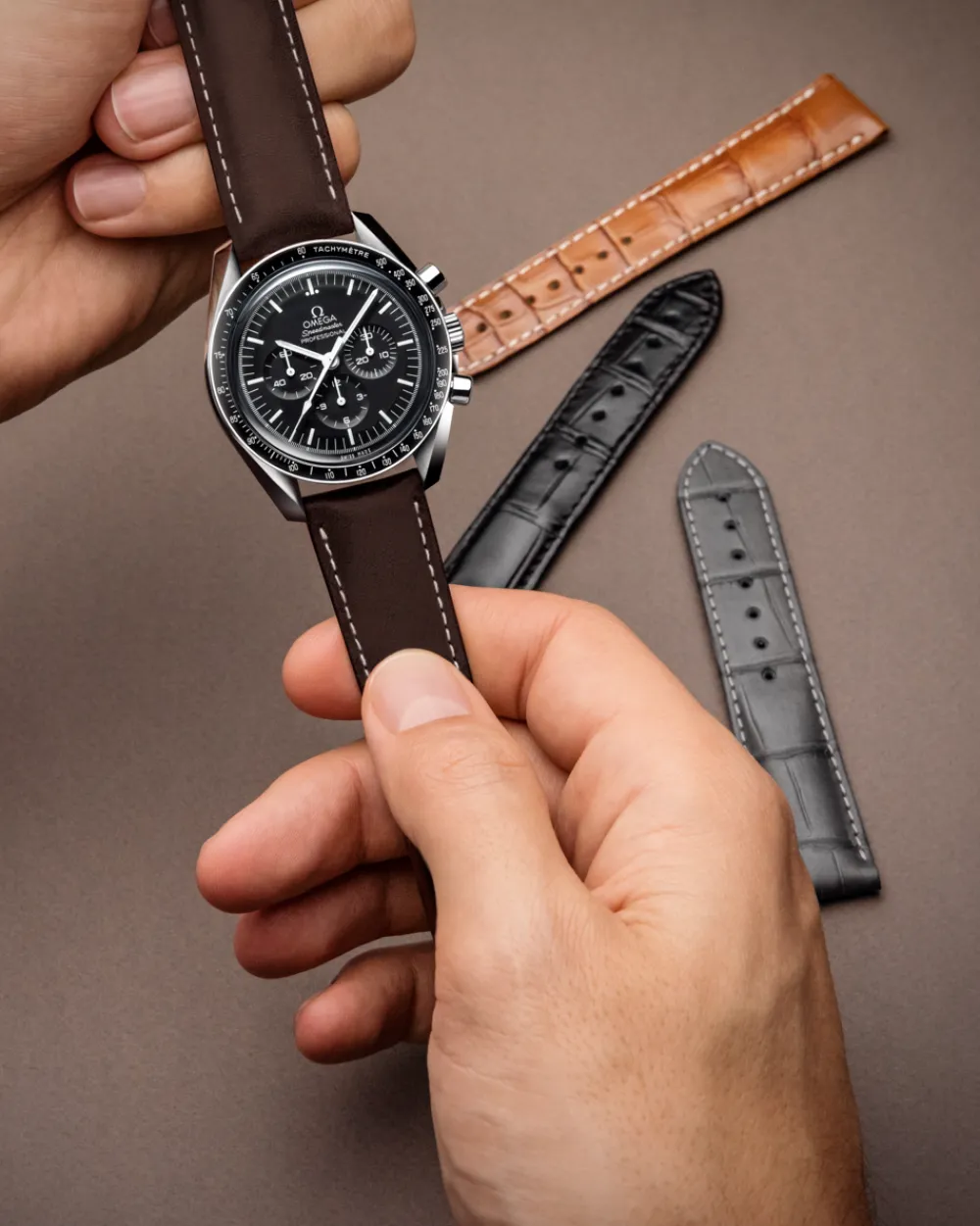 Brown leather strap with pin buckle^OMEGA Outlet