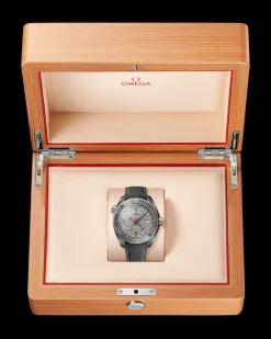 45.5 mm, grey ceramic on rubber strap^OMEGA Hot