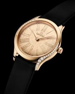 26 mm, Moonshine™ gold on fabric strap^OMEGA Fashion