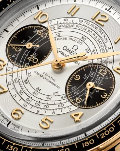 43 mm, Moonshine™ gold on leather strap^OMEGA Fashion