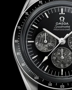 42 mm, platinum on platinum^OMEGA Hot