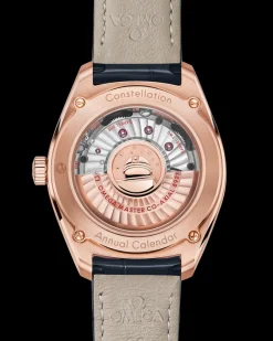 41 mm, Sedna™ gold on leather strap^OMEGA Hot
