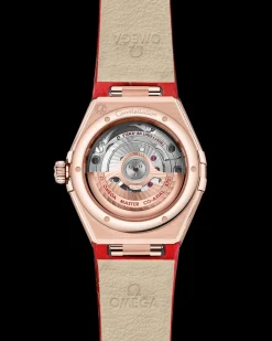 29 mm, Sedna™ gold on leather strap^OMEGA Hot