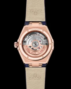 29 mm, Sedna™ gold on leather strap^OMEGA Fashion