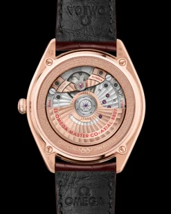 39.5 mm, Sedna™ gold on leather strap^OMEGA Fashion