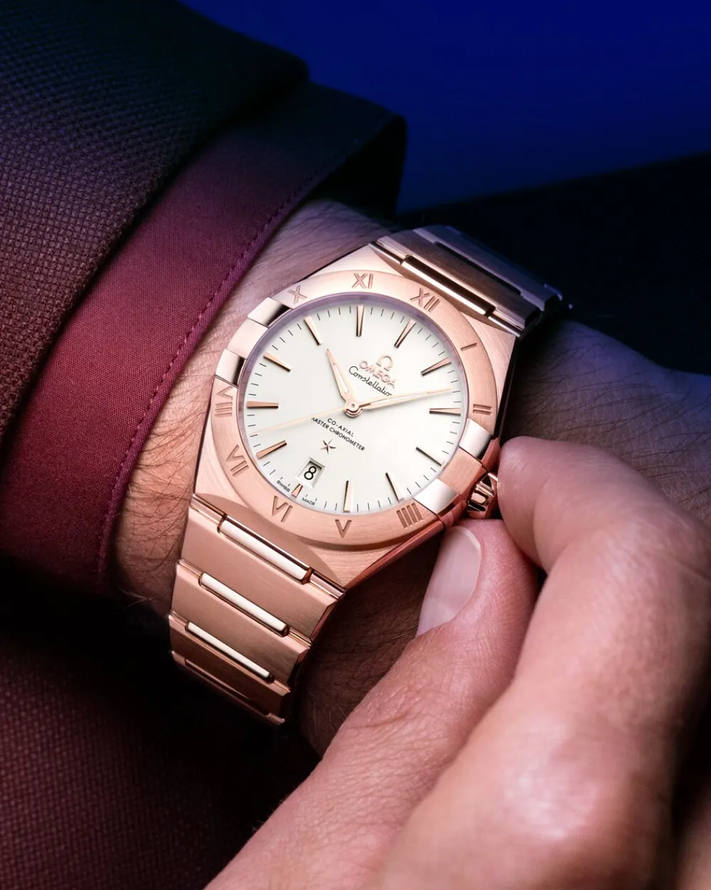39 mm, Sedna™ gold on Sedna™ gold^OMEGA Best