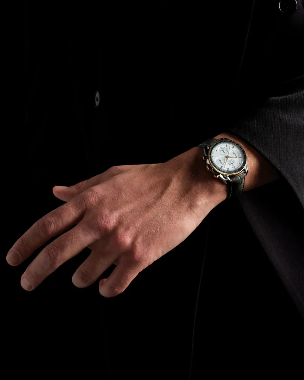 38 mm, steel ‑ yellow gold on leather strap^OMEGA Hot