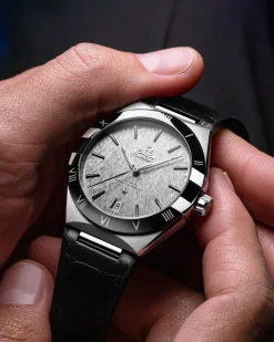 41 mm, steel on leather strap^OMEGA Clearance