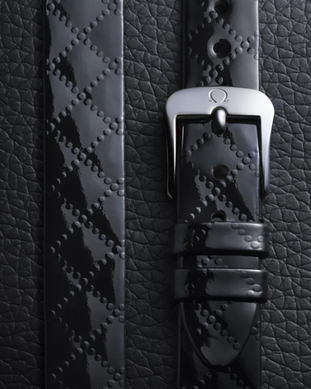 26 mm, steel on leather strap^OMEGA Outlet