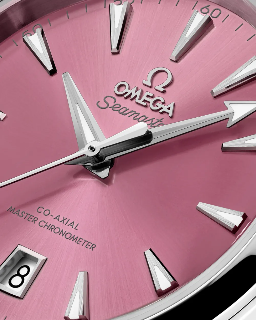 38 mm, steel on steel^OMEGA Hot