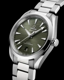38 mm, steel on steel^OMEGA Hot