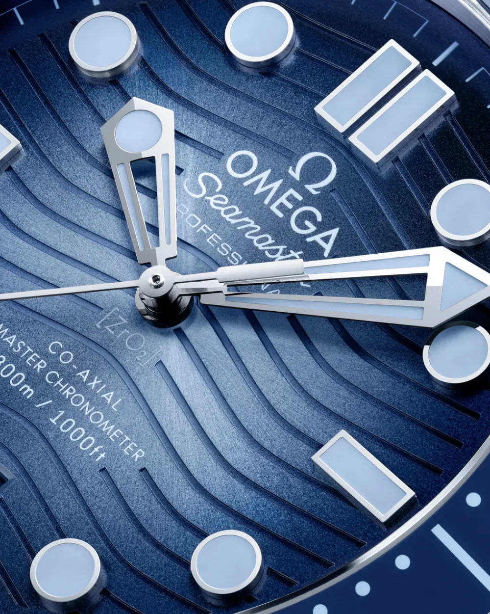 42 mm, steel on steel^OMEGA Clearance