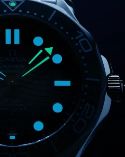 42 mm, steel on steel^OMEGA Clearance