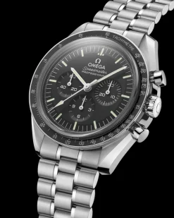42 mm, steel on steel^OMEGA Hot