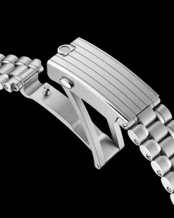 42 mm, steel on steel^OMEGA Hot