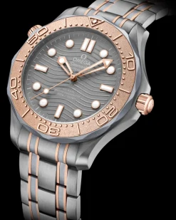 42 mm, titanium ‑ tantalum ‑ Sedna™ gold on titanium ‑ tantalum ‑ Sedna™ gold^OMEGA Online
