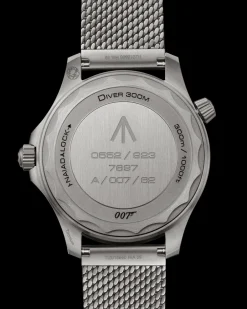42 mm, titanium on titanium^OMEGA Clearance