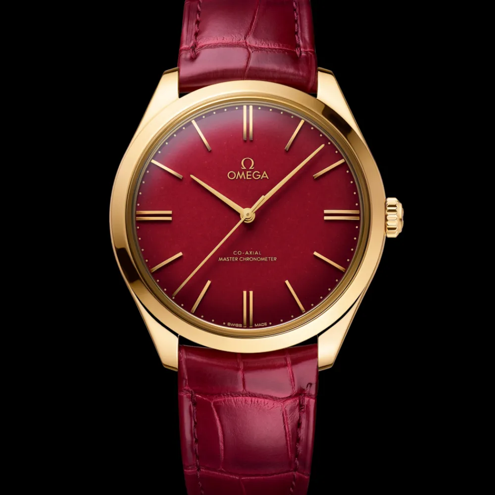 40 mm, yellow gold on leather strap^OMEGA New