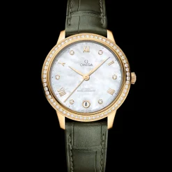 34 mm, yellow gold on leather strap^OMEGA Hot