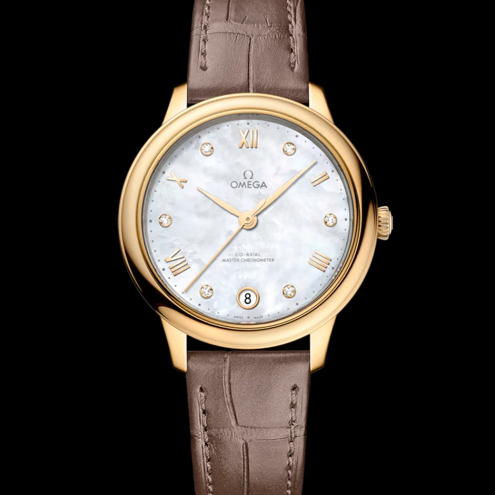 34 mm, yellow gold on leather strap^OMEGA Hot