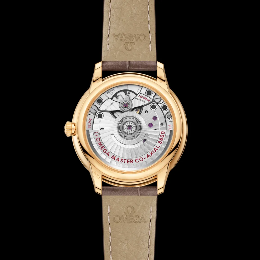 34 mm, yellow gold on leather strap^OMEGA Hot