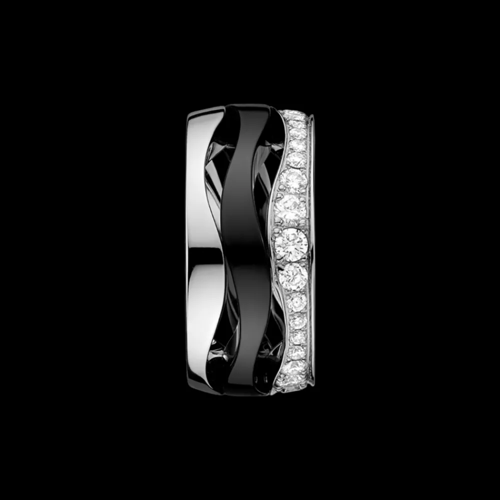 Pendant, 18k white gold, ceramic, diamonds^OMEGA Online