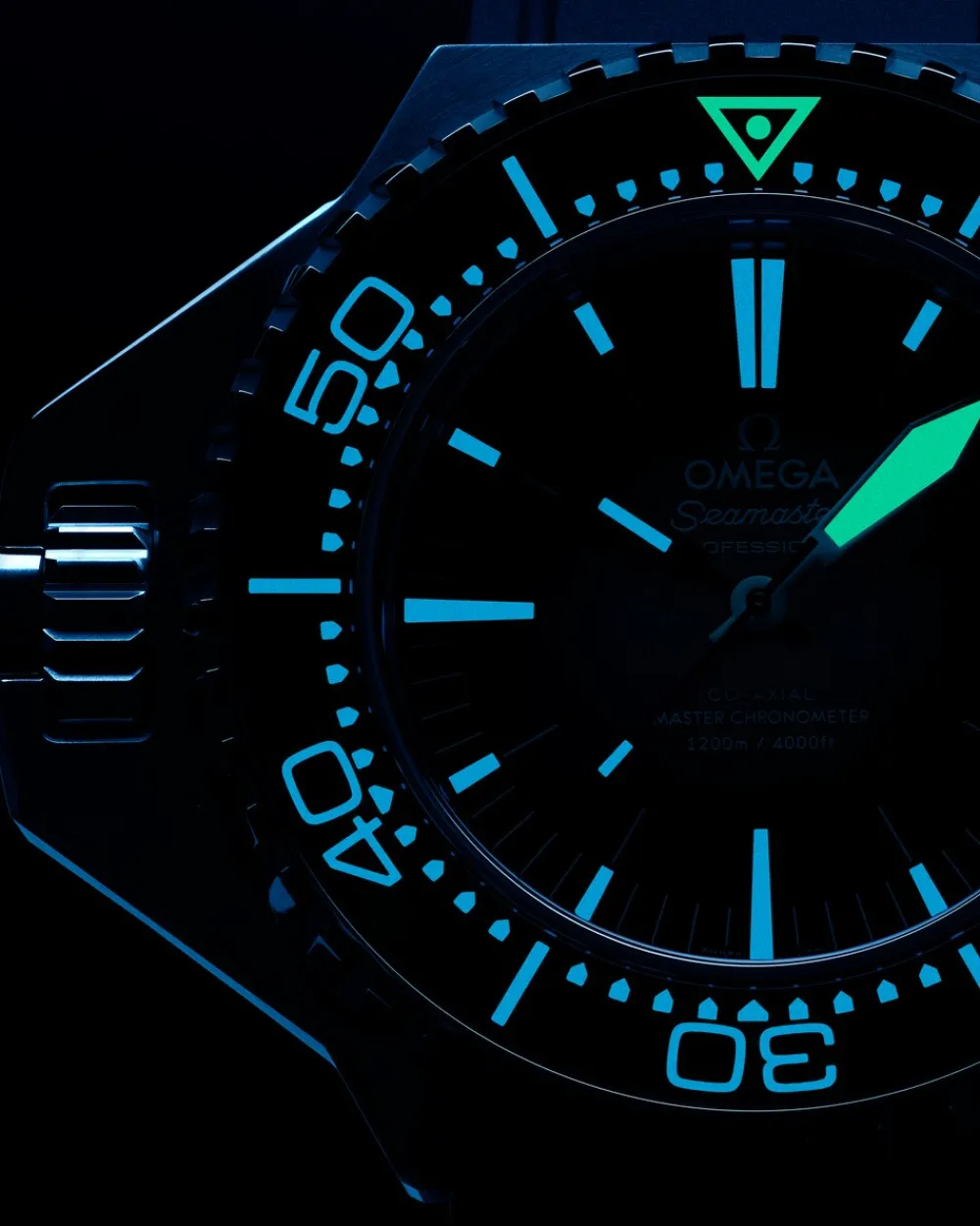 55x45 mm, O‑MEGASTEEL on rubber strap^OMEGA Fashion